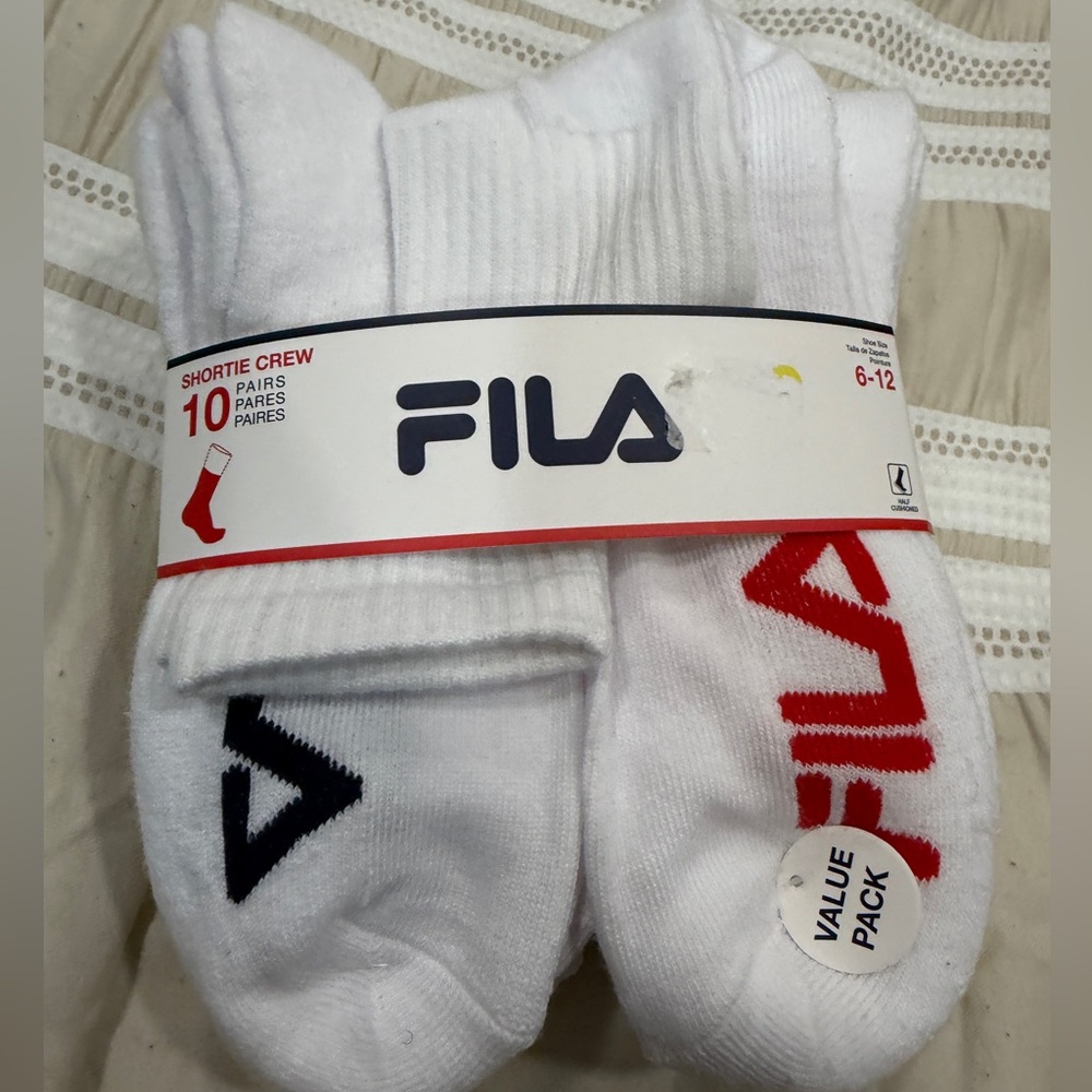 Fila Women's 10-Pack of Shortie Crew Socks in White